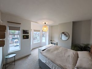 Photo 8- click for photo gallery